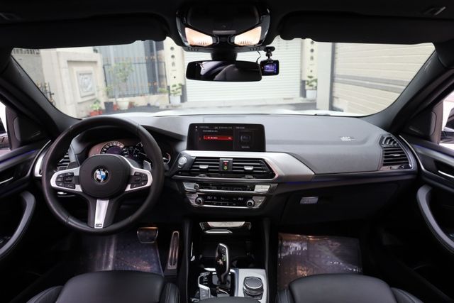 xDrive30i M Sport 原鈑件 定期保養 里程保證 360環景 全景天窗  第13張相片