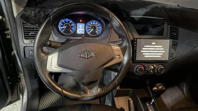 精緻型 一手車 原版件  定期保養 里程保證  第4張相片