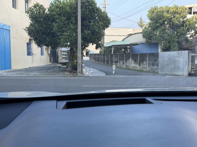 旗艦版 原鈑件 里程保證 原廠保養 ACC IKEY 通風座椅 全景天窗 抬顯 MK音響  第14張相片