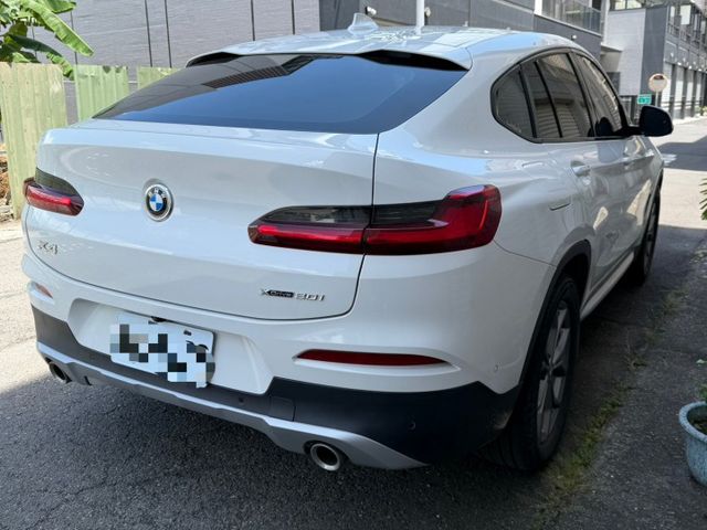 xDrive20i運動版 無泡水 無事故 定期保養 里程保證  HK音響 360環景  第5張相片
