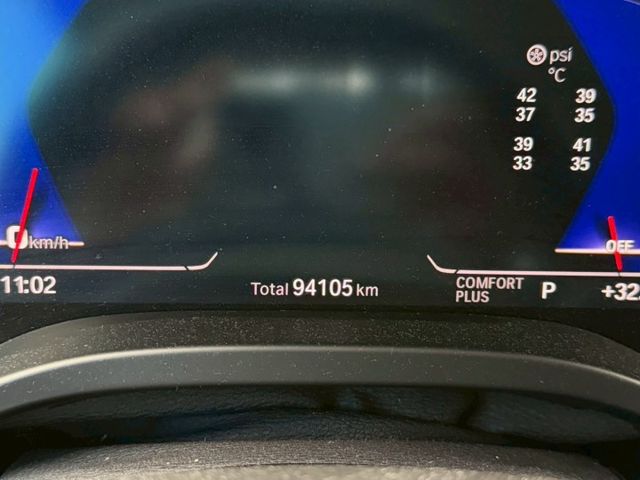 xDrive20i運動版 無泡水 無事故 定期保養 里程保證  HK音響 360環景  第14張相片