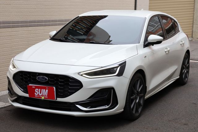 ST-Line Vignale 一手車 原鈑件  里程保證 摸門 抬顯 B&O音響  第2張相片