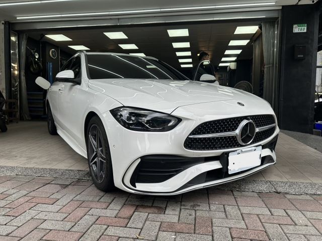 AMG 旅行式 總代理 一手車 原鈑件  定期保養 里程保證 23P跟車 360環景 盲點 摸門  第1張相片