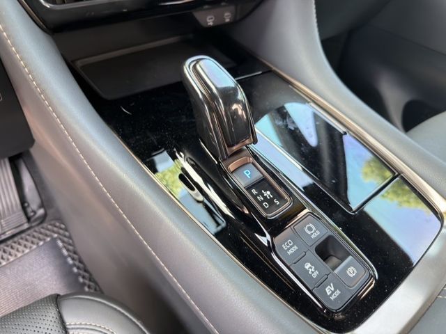油電 跑兩萬 一手車 原鈑件 原廠保養 里程保證 新車保固中 升級大理石地板  第10張相片