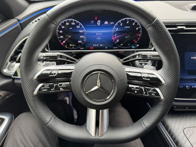 AMG 跑兩萬八 原鈑件 定期保養 里程保證 ACC 360環景 柏林之音 通風椅 全景天窗  第5張相片