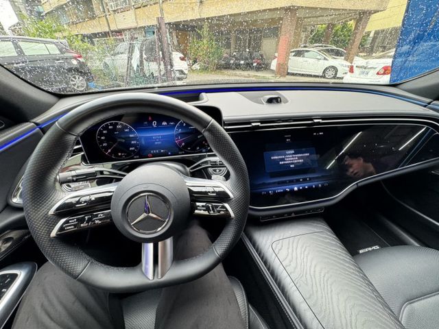 AMG 跑兩萬八 原鈑件 定期保養 里程保證 ACC 360環景 柏林之音 通風椅 全景天窗  第6張相片