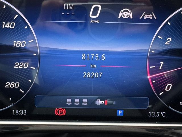 AMG 跑兩萬八 原鈑件 定期保養 里程保證 ACC 360環景 柏林之音 通風椅 全景天窗  第7張相片