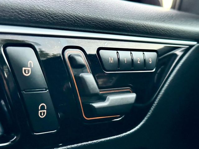 Q30風尚版 1.6T 一手車實跑6萬5里程保證 IKEY 環景攝影 ACC跟車 全景天窗 雙電動椅 換檔撥片  第19張相片
