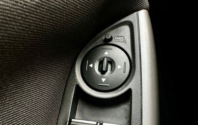 FOCUS 1.5T 一手車實跑14萬里程保證 定速巡航 換檔撥片 循跡防滑  第19張相片