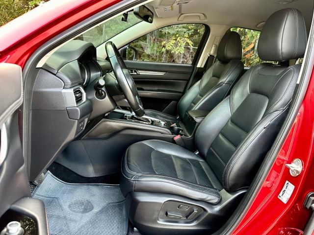 CX5 一手車原廠紀錄實跑9萬7里程保證 IKEY 定速巡航 盲點偵測 抬頭顯示器 駕駛座電動椅 導航 倒車顯影  第5張相片