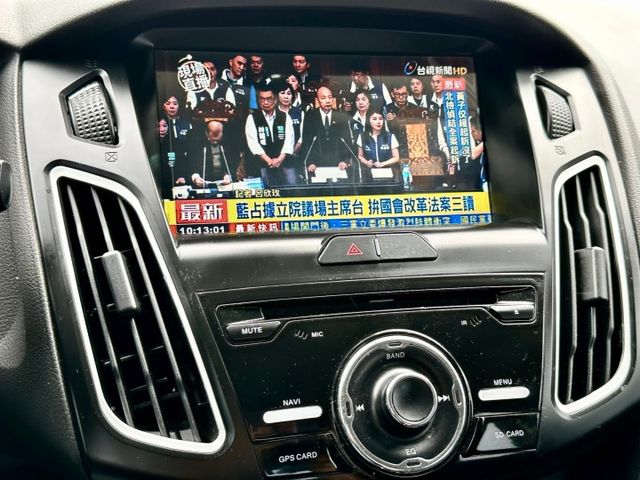 1.6時尚型 一手車原廠紀錄實跑6萬5里程保證 定速巡航 4安 影音主機 倒車顯影 衛星導航 數位電視  第18張相片