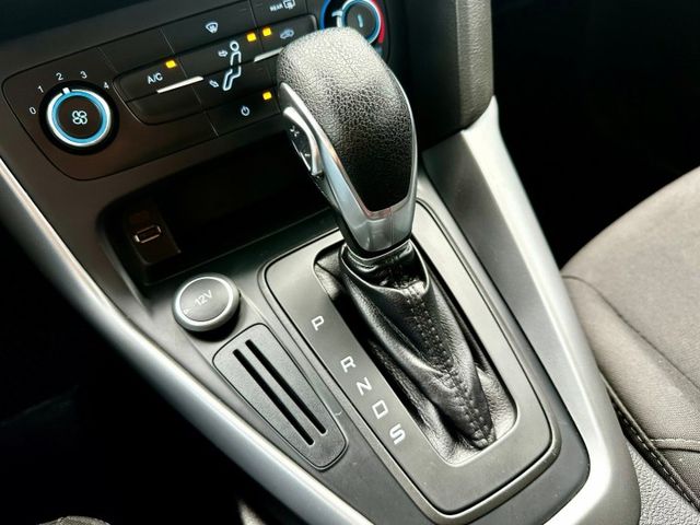 1.6時尚型 一手車原廠紀錄實跑6萬5里程保證 定速巡航 4安 影音主機 倒車顯影 衛星導航 數位電視  第20張相片