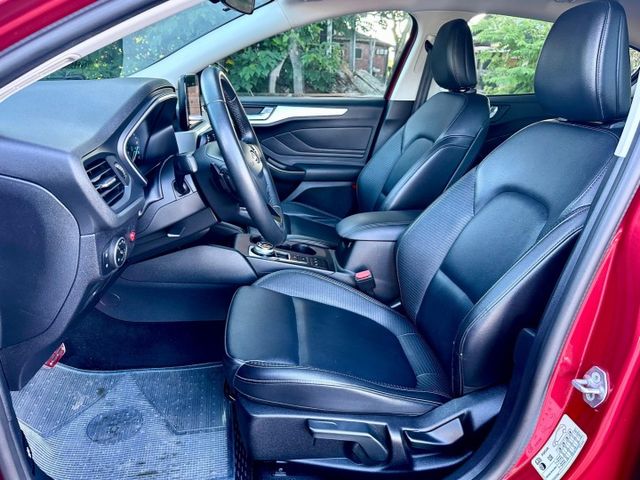 ECOBOOST 182時尚經典型 1.5渦輪 一手車實跑14萬8里程保證 IKEY 換檔撥片 定速巡航 倒車顯影 恆溫  第5張相片