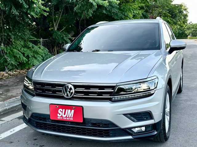 330 TSi 一手車實跑7萬3里程保證 ACC跟車 車道偏離警示 IKEY 環景攝影 電尾門 盲點偵測 自動停車輔助  第1張相片