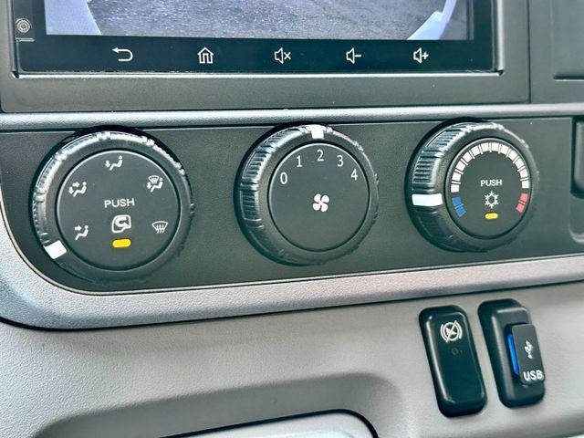 正5噸 14.5呎 揹箱 自排 一手車原廠紀錄只跑7千公里 里程保證 四向錄影鏡頭 全車如新  第12張相片