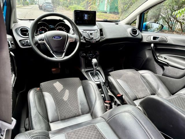 FIESTA 1.0渦輪 省油省稅金 一手車原廠紀錄實跑9萬9里程保證 IKEY 安卓主機 倒車顯影 恆溫空調  第10張相片