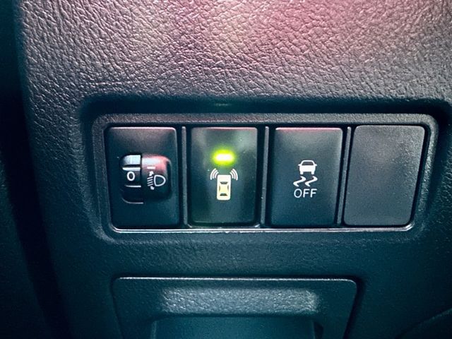 VIOS 經典原廠影音特仕版 一手車實跑7萬9里程保證 數位電視 衛星導航 倒車顯影 前後雷達 抬頭顯示器  第18張相片