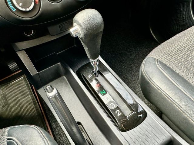 ZINGER標準型 商旅兩用車 一手車實跑12萬里程保證  第14張相片