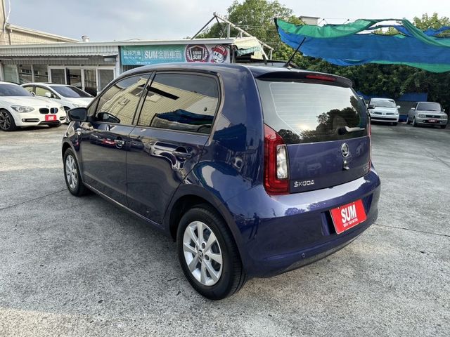 進口掀背小車 CITIGO 一手車原廠紀錄實跑6萬8里程保證 車長僅3米56 市區好停車 循跡防滑 4安  第3張相片