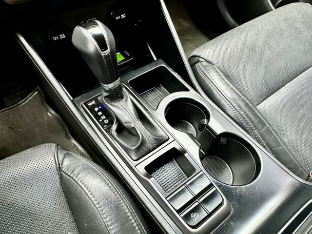 TUCSON 2.0汽油 尊貴型 一手車實跑11萬8里程保證 IKEY 定速巡航 駕駛座電動椅 全景天窗 原廠影音主機  第18張相片