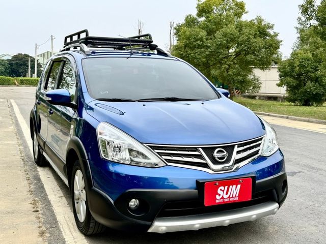 LIVINA 省油 大空間 一手車原廠紀錄實跑12萬里程保證 原廠影音 數位電視 倒車顯影 衛星導航 盲點 抬頭顯示器  第2張相片