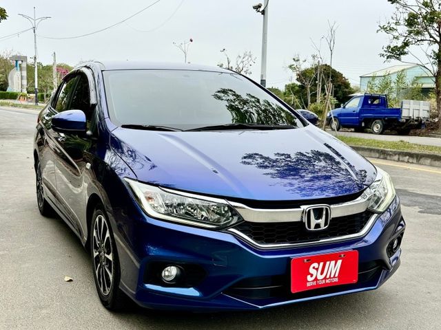 CITY 1.5 VTiS 一手車實跑10萬里程保證 定速巡航 換檔撥片 6安 原廠影音主機 倒車顯影 循跡防滑  第2張相片