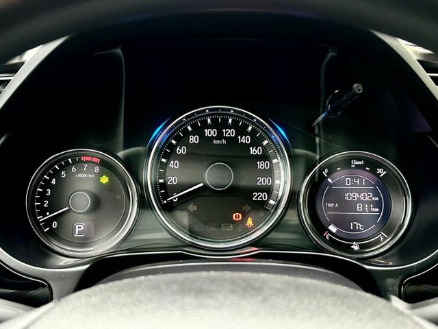 CITY 1.5 VTiS 一手車實跑10萬里程保證 定速巡航 換檔撥片 6安 原廠影音主機 倒車顯影 循跡防滑  第12張相片