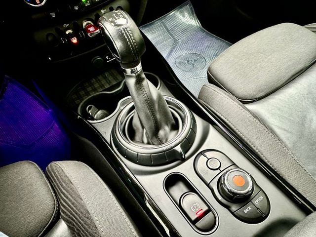 COOPER S 2.0渦輪 一手車實跑8萬9里程保證 IKEY 摸門 6安 定速巡航 倒車顯影 LED頭燈 雙區恆溫  第18張相片