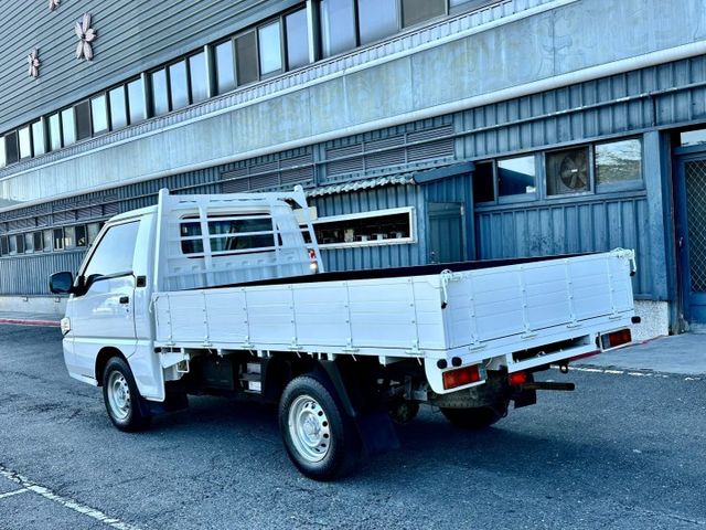 得利卡 五速手排 貨車 一手車實跑12萬里程保證  第4張相片