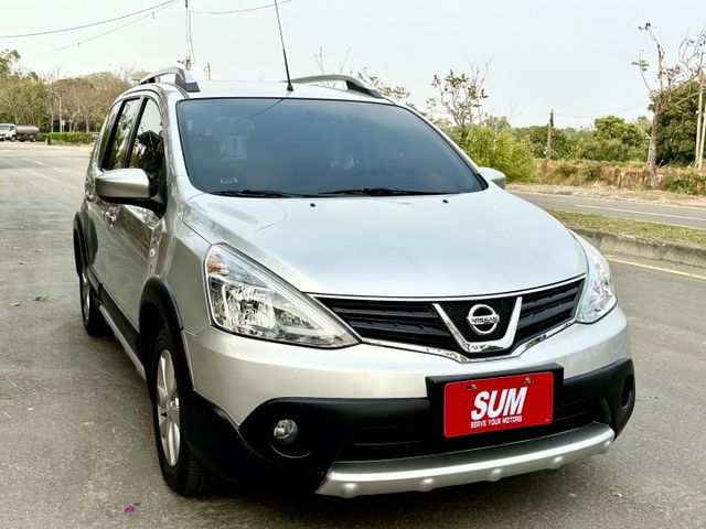 LIVINA 掀背大空間 一手車原廠紀錄實跑10萬里程保證  第2張相片