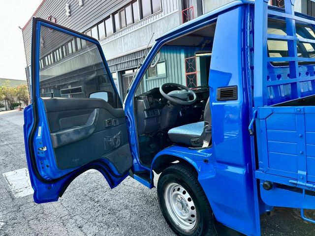 中華得利卡 一手車實跑14萬里程保證  第14張相片