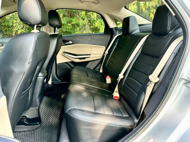 ESCORT 1.5 便宜代步車 一手車實跑13萬里程保證 4安 胎壓監控  第7張相片
