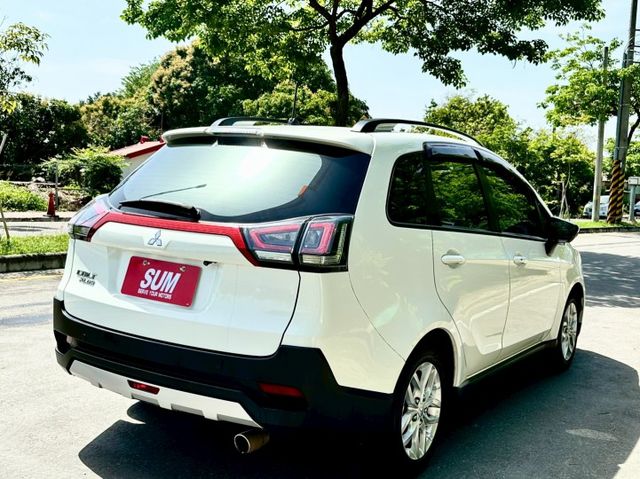 COLT PLUS 一手車原廠紀錄實跑7萬里程保證 IKEY 電動尾門 盲點偵測 數位儀表 定速巡航 恆溫空調 倒車顯影  第3張相片