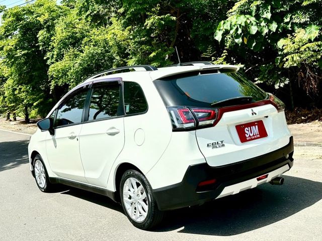 COLT PLUS 一手車原廠紀錄實跑7萬里程保證 IKEY 電動尾門 盲點偵測 數位儀表 定速巡航 恆溫空調 倒車顯影  第4張相片
