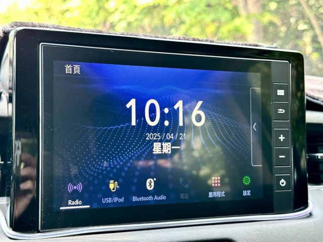 尊榮版 一手車原廠紀錄實跑2萬9里程保證 IKEY ACC跟車 車道維持輔助 電尾門 倒車顯影 換檔撥片 無線充電盤  第15張相片