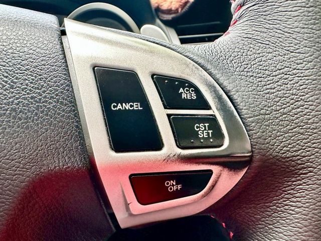 2.0 io版 一手車實跑14萬里程保證 定速巡航 換檔撥片 安卓影音主機 倒車顯影 恆溫空調 天窗 重低音 HID頭燈  第13張相片