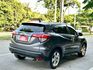 HRV1.8 VTiS 一手車實跑5萬8里程保證 IKEY 換檔撥片 定速巡航 安卓主機 倒車顯影 6安 循跡防滑  第3張縮圖