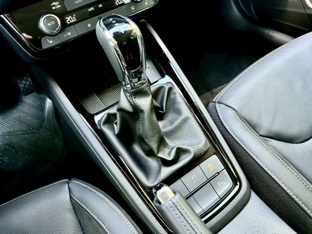 1.0TSi 全新領牌車 原廠保固到2029.01 IKEY ACC跟車 車道維持 盲點偵測 電動尾門 駕駛座電動椅  第18張相片