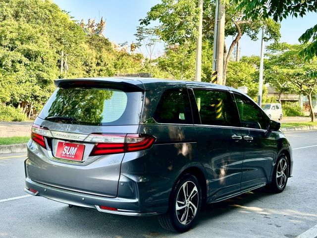 2.4 APEX 一手車原廠紀錄實跑10萬8里程保證 IKEY 電動側滑門 換檔撥片 環景攝影 定速巡航 盲點偵測 天窗  第3張相片