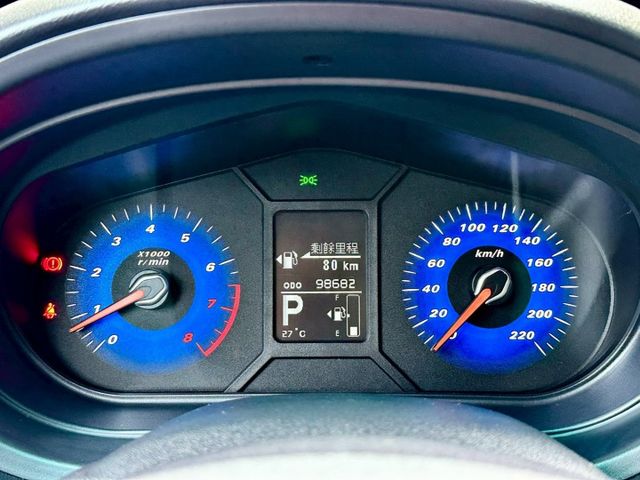 COLT PLUS1.5 一手車實跑9萬8里程保證 IKEY 恆溫空調 LED日行燈 電折後視鏡  第12張相片
