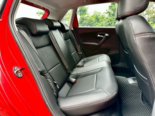 POLO1.6 進口代步小車 小姐姐一手車 實跑8萬里程保證  第8張相片