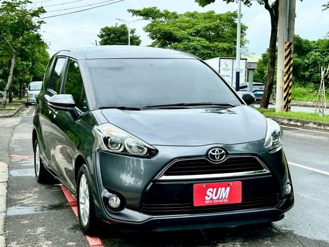 SIENTA1.8 五人座豪華版 一手車實跑7萬4里程保證 IKEY 定速巡航 影音主機 衛星導航 倒車顯影 恆溫空調  第2張相片