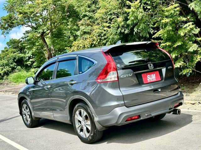 四代CRV 2.4 四輪傳動 實跑9萬5里程保證 定速巡航 換檔撥片 駕駛座電動椅 影音主機 天窗 MODULO套件  第4張相片