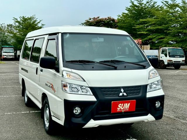 得利卡8人座 自排 一手車實跑7萬5里程保證 定速巡航 雙安 盲點偵測 後座空調  第2張相片
