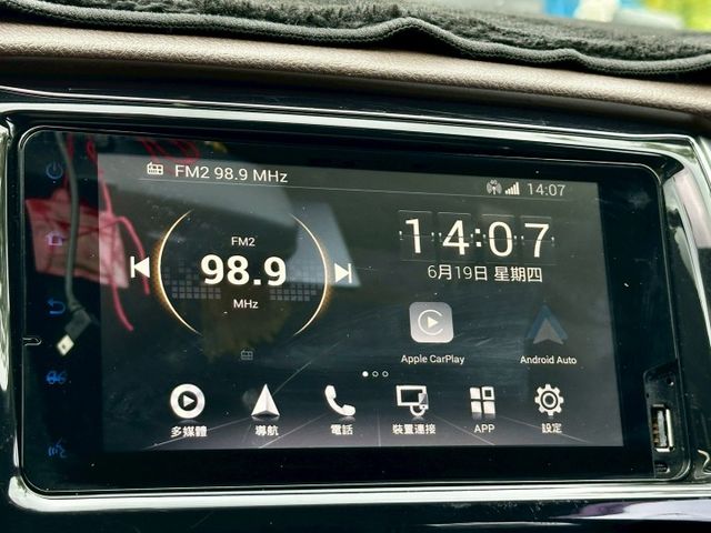 大鴨 CROSSOVER 一手車實跑7萬9里程保證 原廠影音主機 倒車顯影 衛星導航 抬頭顯示器 循跡防滑 7安  第13張相片