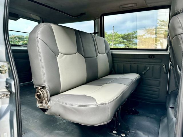 菱利1.3 五人座 廂車 一手車原廠紀錄實跑19萬5里程保證 後座空調  第8張相片