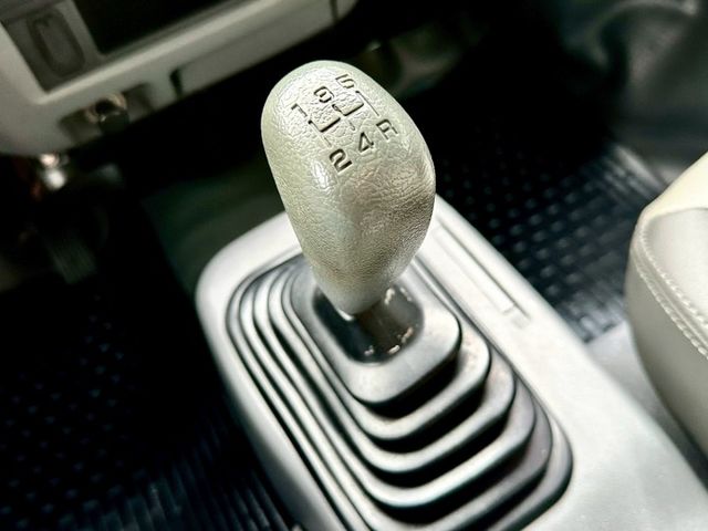 菱利1.3 五人座 廂車 一手車原廠紀錄實跑19萬5里程保證 後座空調  第15張相片