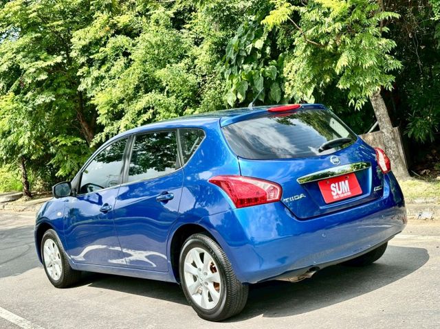 旗艦環景版 一手車原廠紀錄實跑13萬里程保證 IKEY 原廠影音主機 環景攝影 衛星導航 定速巡航 雙區恆溫  第4張相片