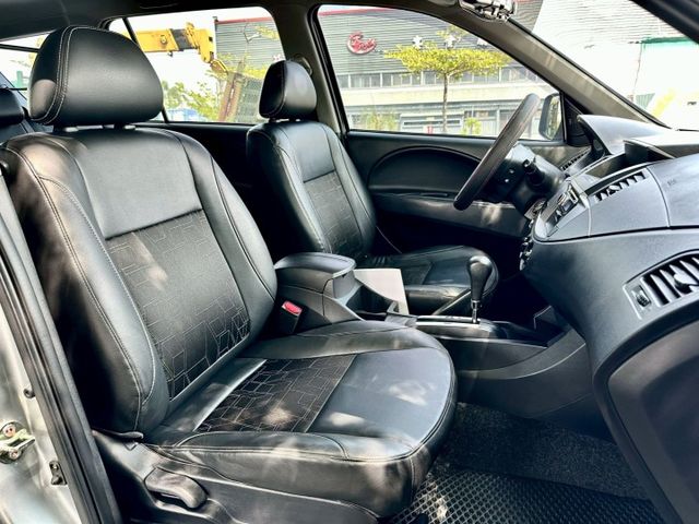 ZINGER 商旅車 一手車原廠紀錄實跑9萬里程保證  第6張相片