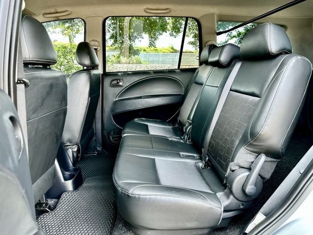 ZINGER 商旅車 一手車原廠紀錄實跑9萬里程保證  第7張相片